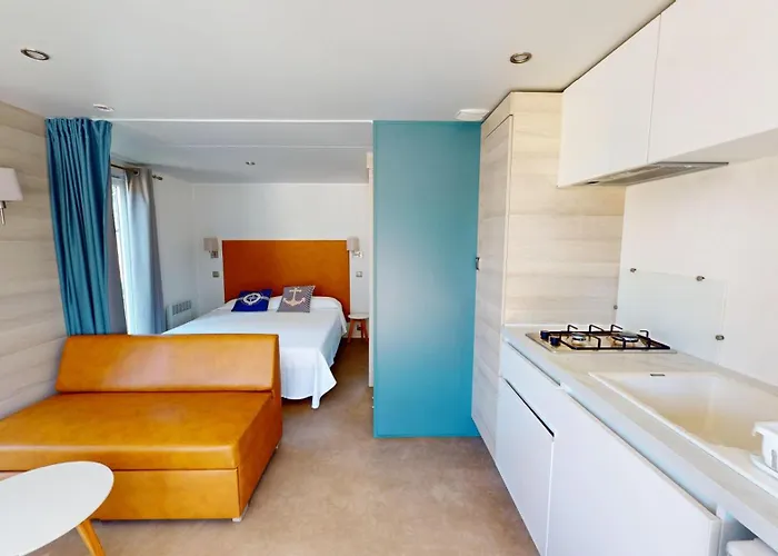 Playa Taray Kemping 3*